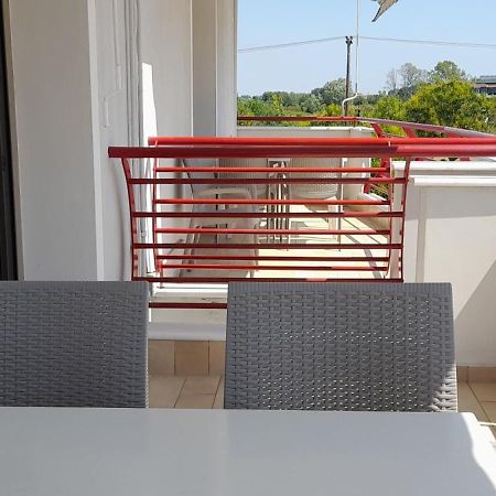 Ioli Apartamento Olympiakí Aktí Exterior foto