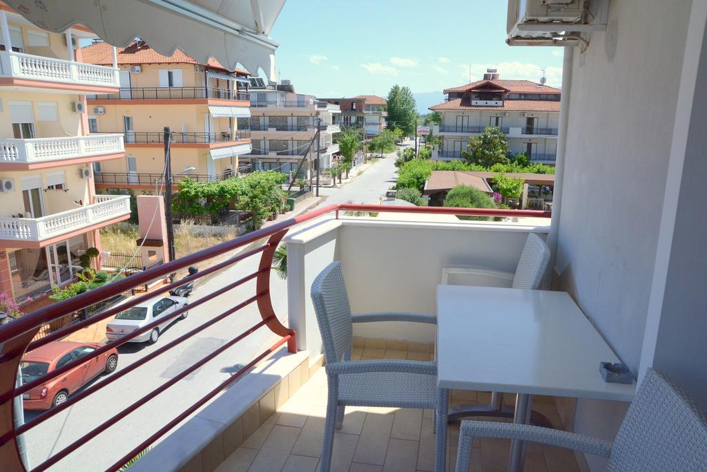 Ioli Apartamento Olympiakí Aktí Exterior foto